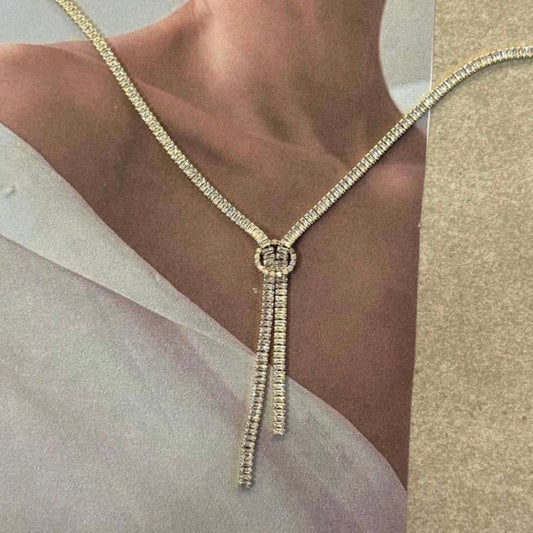 COLLAR CORBATÍN DOBLE CIRCONIA