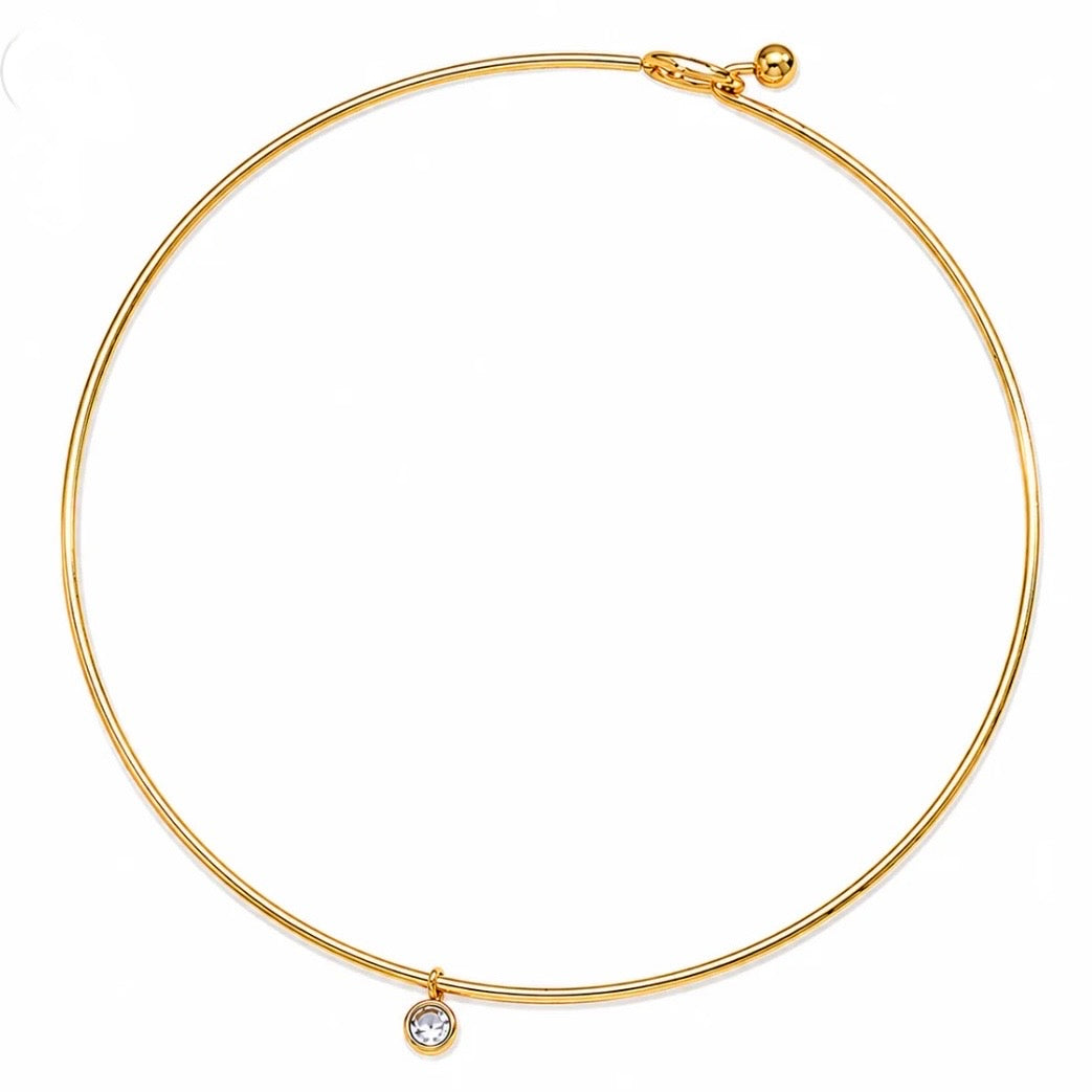 Collar rijido piedra