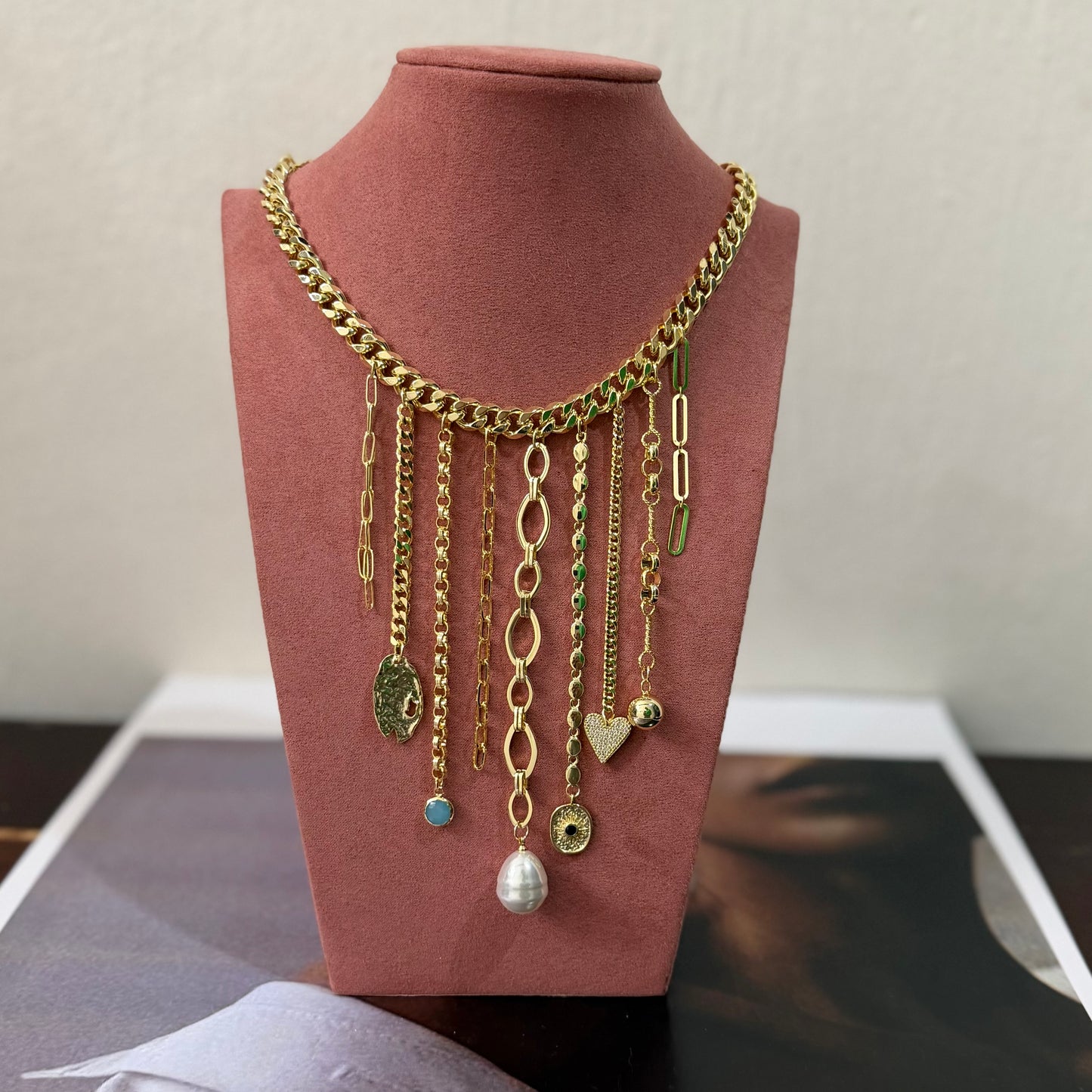 CADENA DIJES COLGANTES