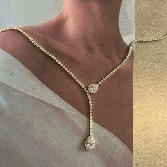 COLLAR CORBATÍN PIEDRAS Y CIRCONIAS