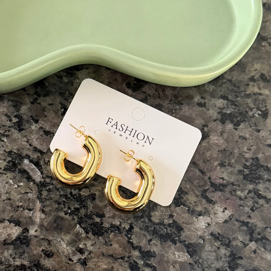 Arete cuadrado
