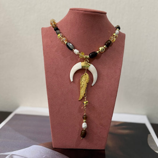 COLLAR CON LUNA Y PERLA