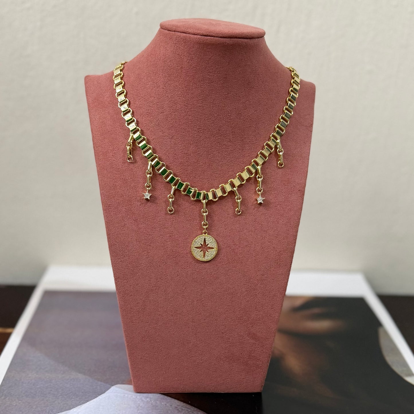 GARGANTILLA DIJE COLGANTES