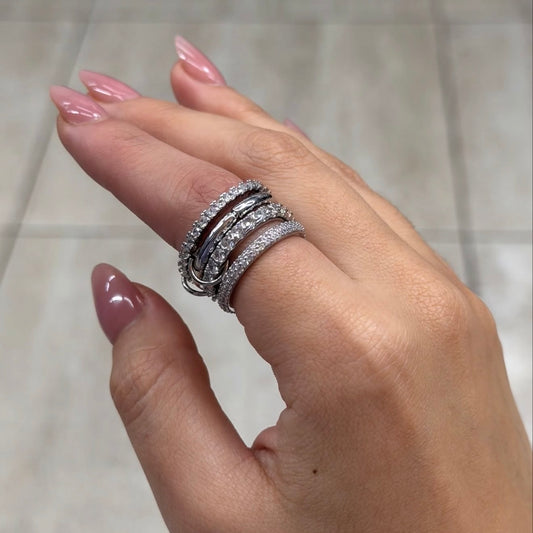 Anillo triple con zirconias