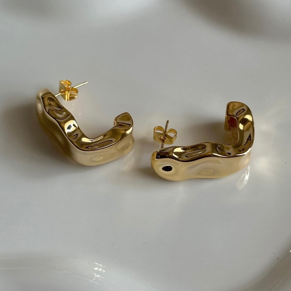ARETE FORMA J CON TEXTURA