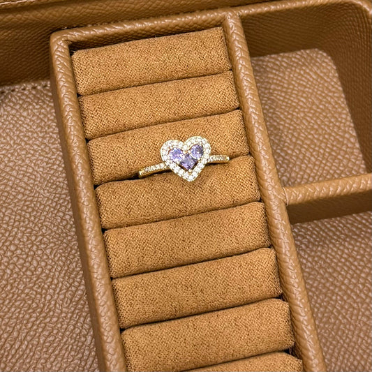 ANILLO CORAZÓN CON PIEDRA MORADA
