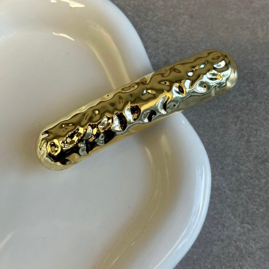 HAIRCUFF LINEAL CON TEXTURA