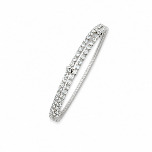 Pulsera plateada doble con piedras blancas