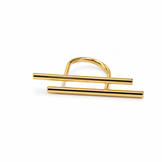 Anillo dorado lineal