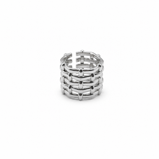 Anillo ajustable plateado cocido