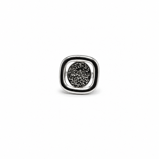 Anillo plateado chunky cuadrado